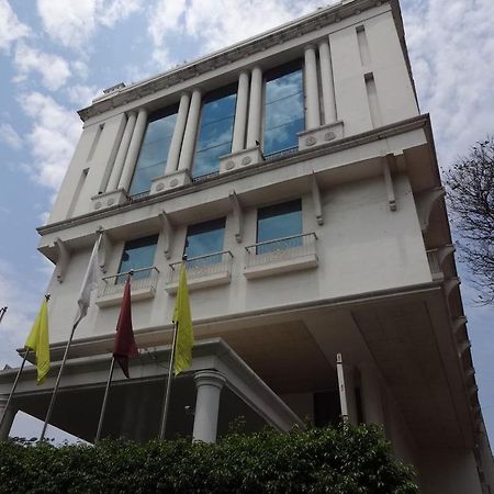 J P Cordial Hotel Bangalore Exterior photo
