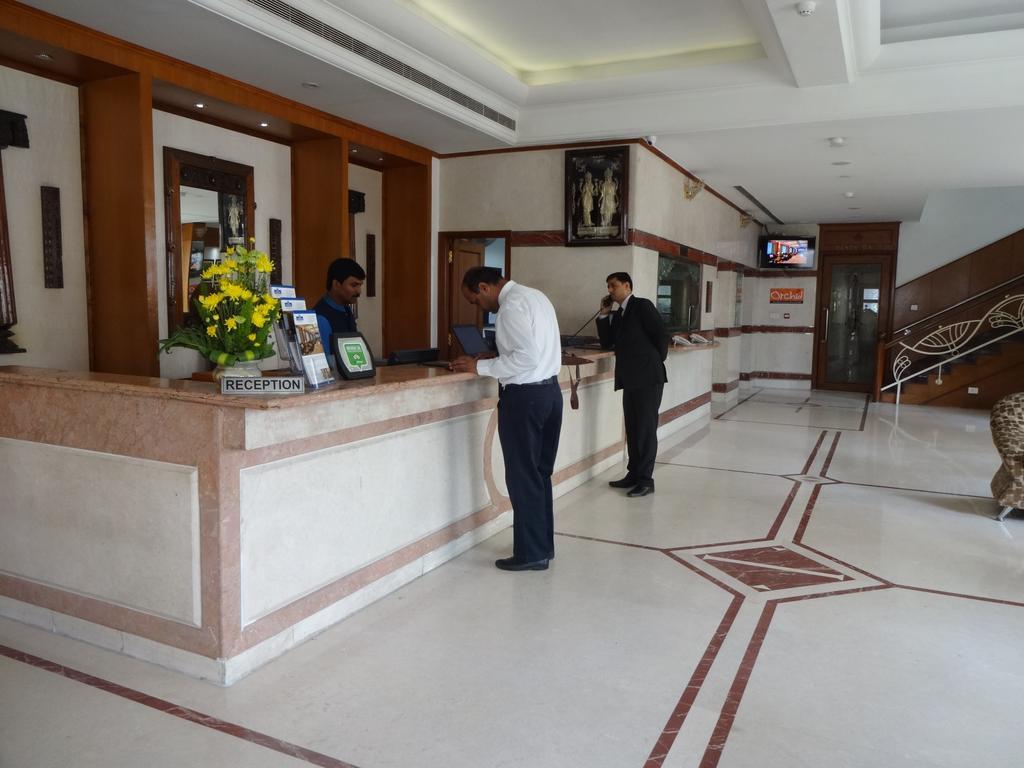 J P Cordial Hotel Bangalore Exterior photo